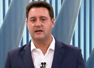 Ratinho_Jr_durante_entrevista_no_programa_News_Manha_do_SBT_News_cf69af41f3