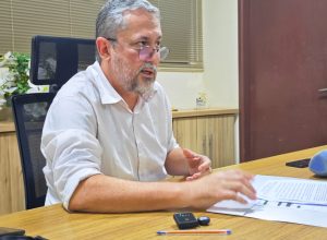 Secretário de Educação Fransérgio apresenta documentos e contesta relatório da CPI das obras públicas em Cáceres (2)