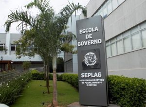 escola governo